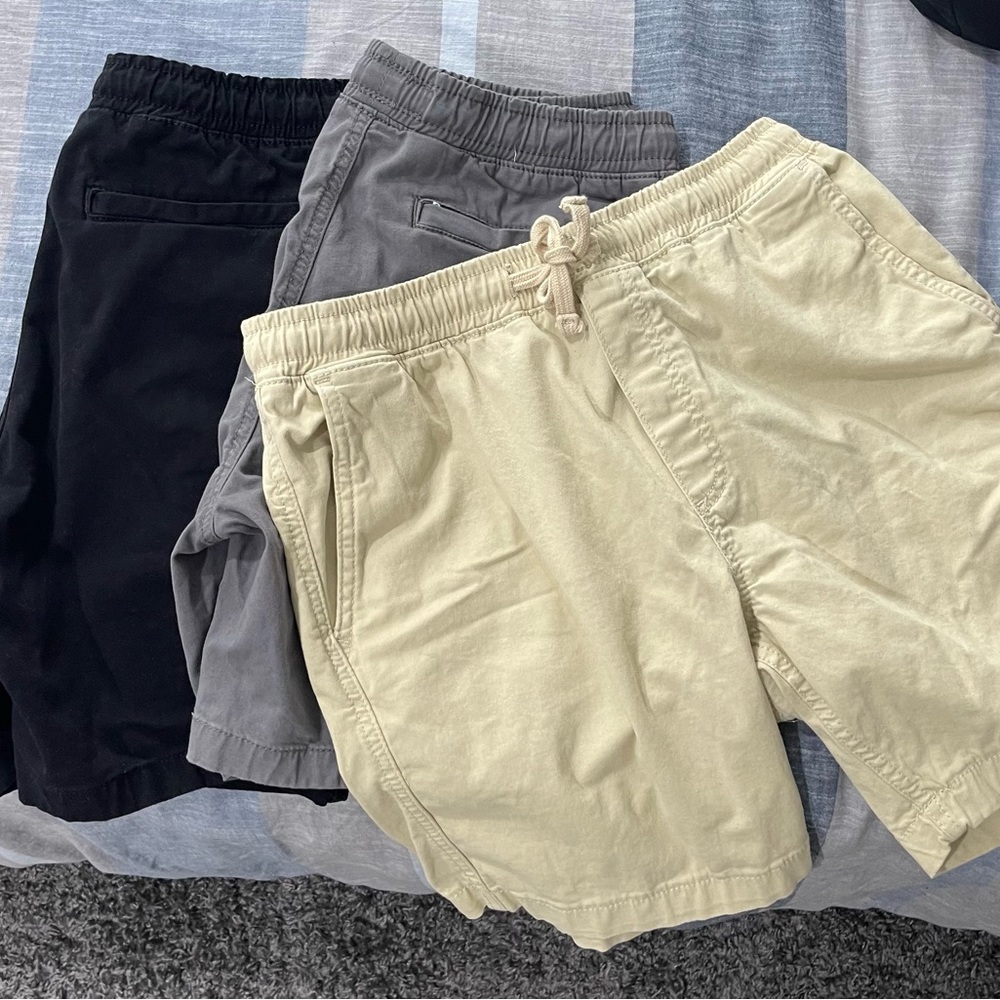 Forever 21 men’s shorts size medium